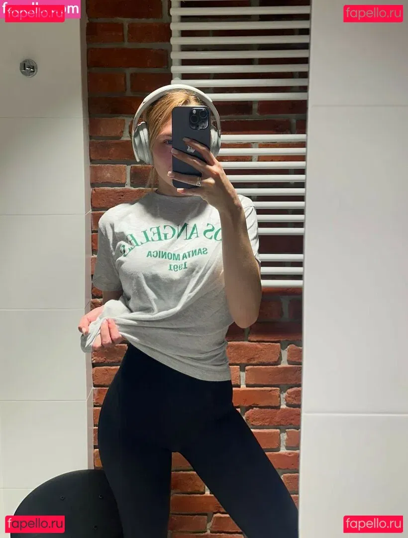 Mihalina Novakovskaya Onlyfans Photo Gallery 