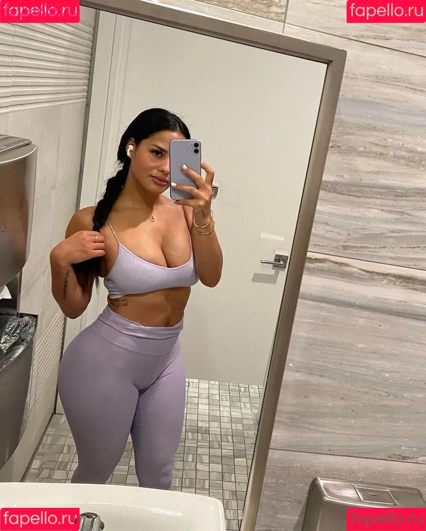Katya Elise Henry Onlyfans Photo Gallery 