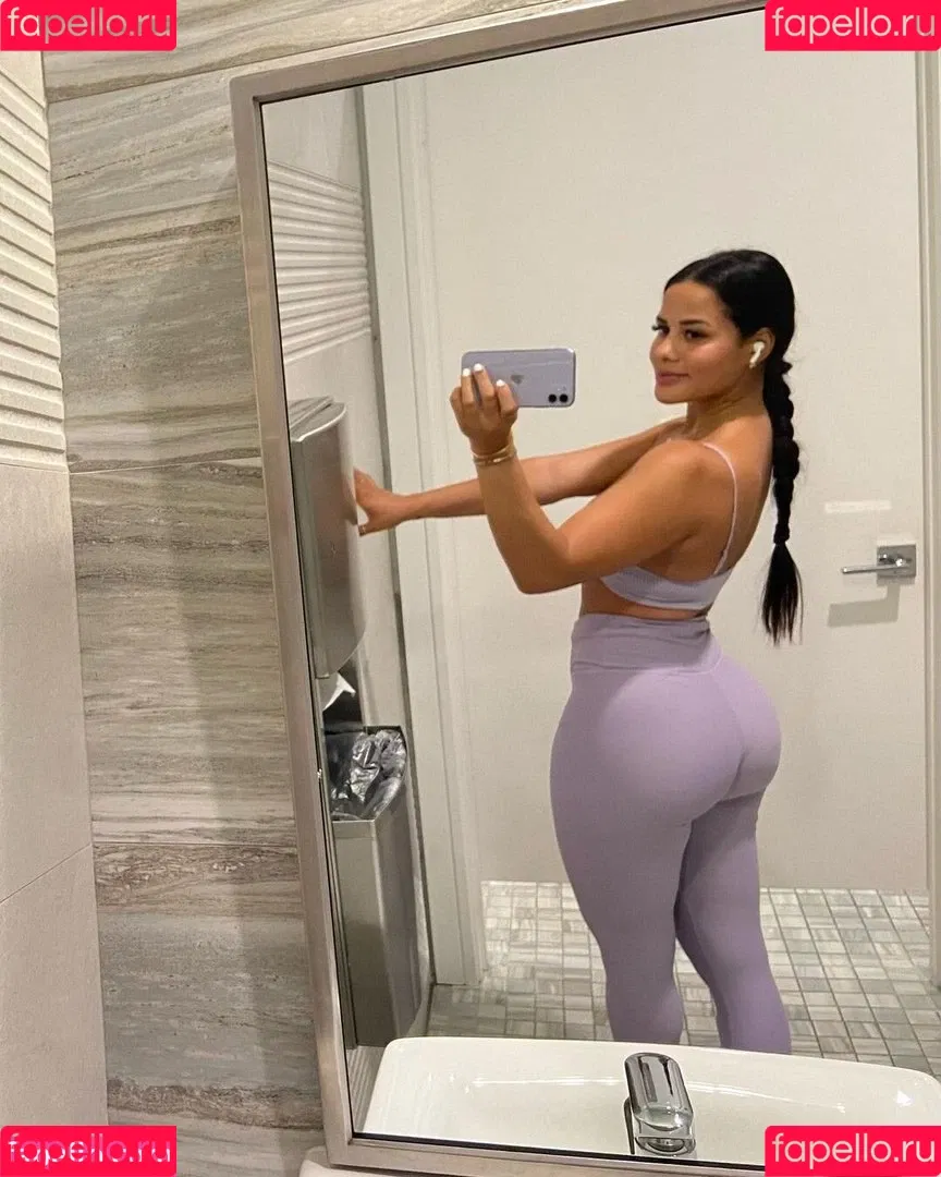 Katya Elise Henry Onlyfans Photo Gallery 