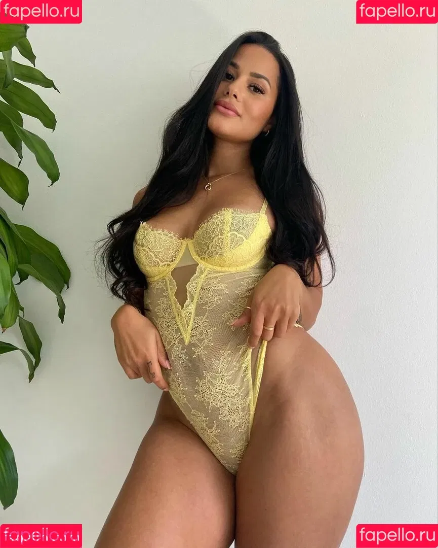 Katya Elise Henry Onlyfans Photo Gallery 