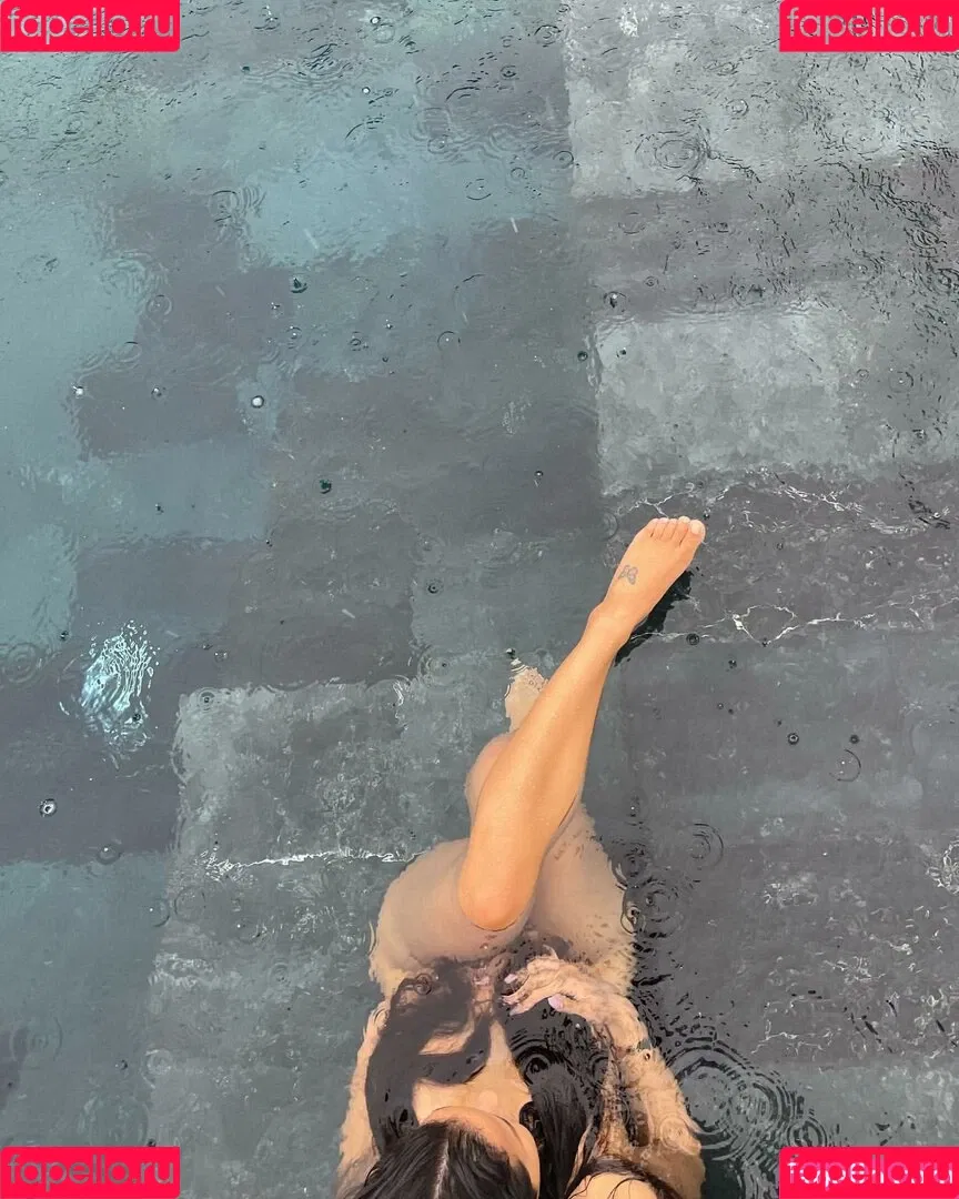 Katya Elise Henry Onlyfans Photo Gallery 
