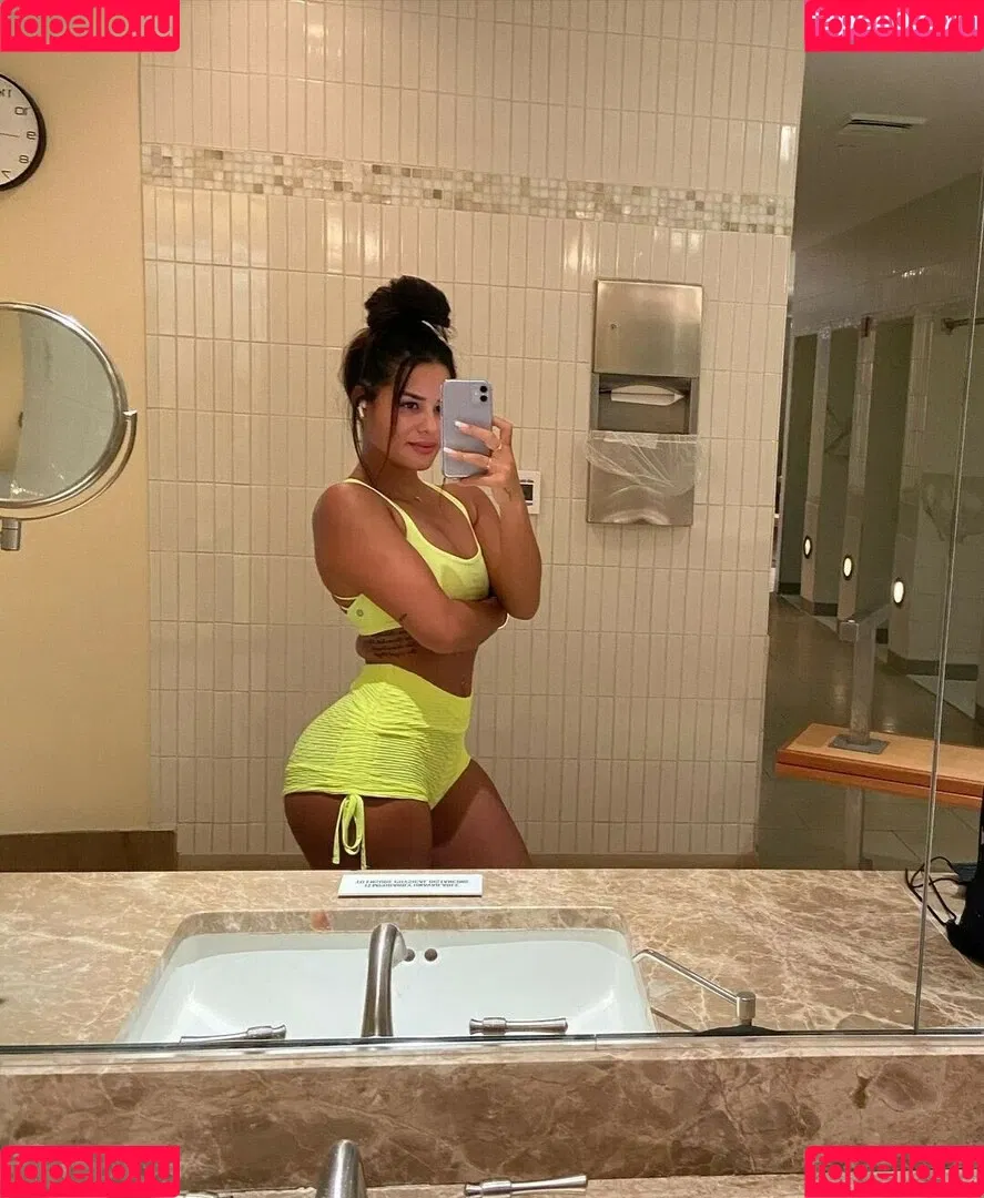 Katya Elise Henry Onlyfans Photo Gallery 