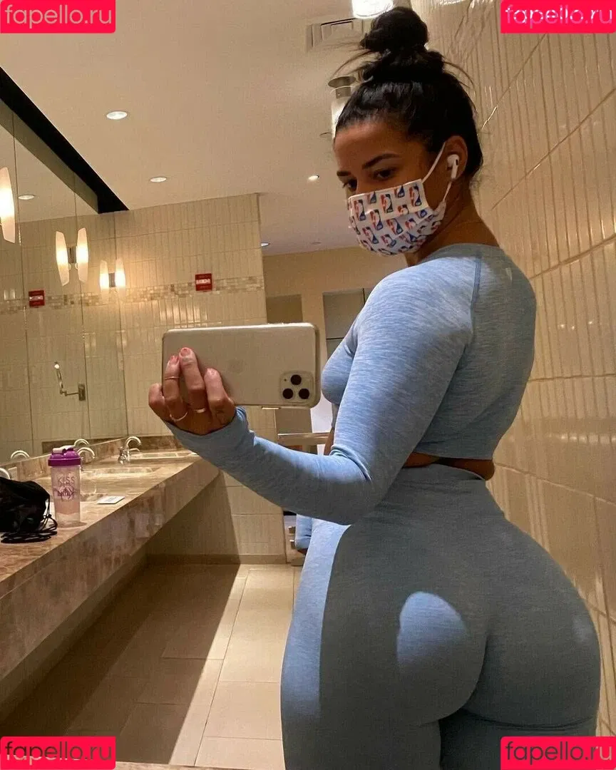 Katya Elise Henry Onlyfans Photo Gallery 