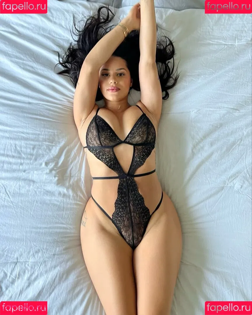 Katya Elise Henry Onlyfans Photo Gallery 