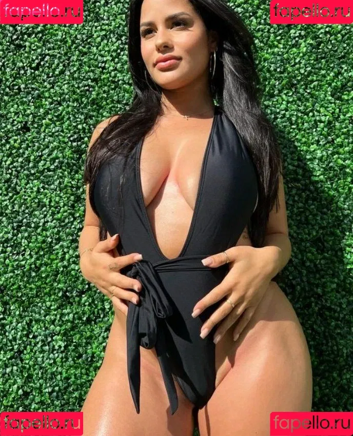 Katya Elise Henry Onlyfans Photo Gallery 