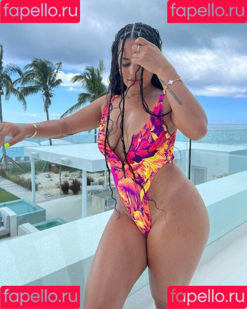 Katya Elise Henry Onlyfans Photo Gallery 