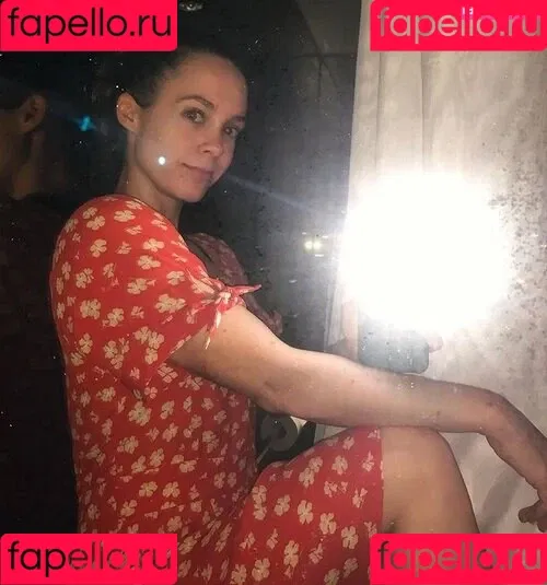 Natalie Gold Onlyfans Photo Gallery 