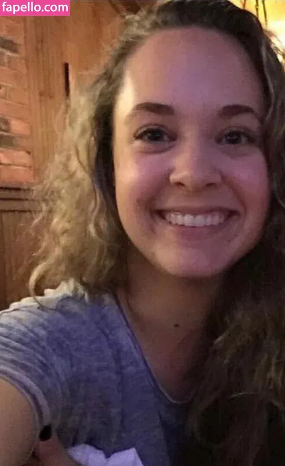 Natalie Gold Onlyfans Photo Gallery 