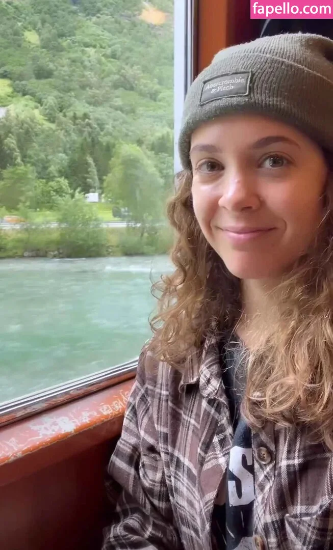 Natalie Gold Onlyfans Photo Gallery 