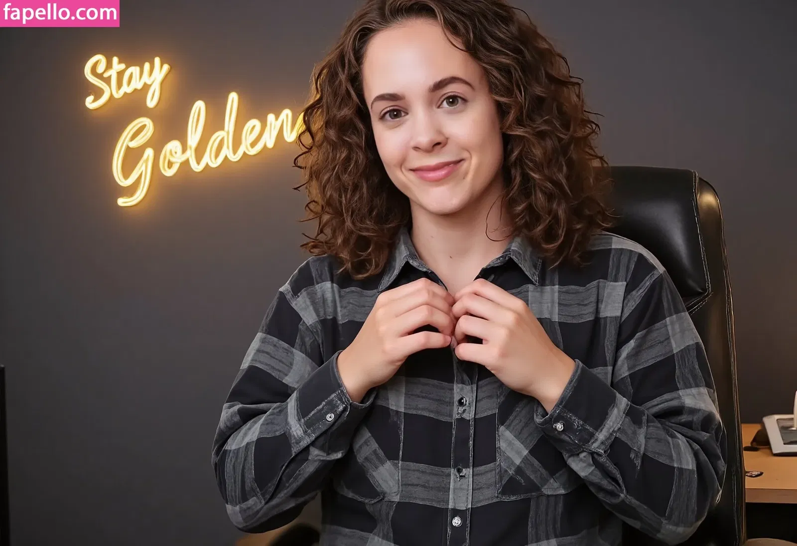 Natalie Gold Onlyfans Photo Gallery 