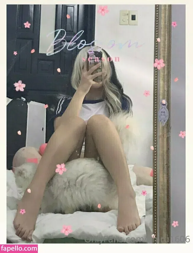 ahiru1606 Onlyfans Photo Gallery 