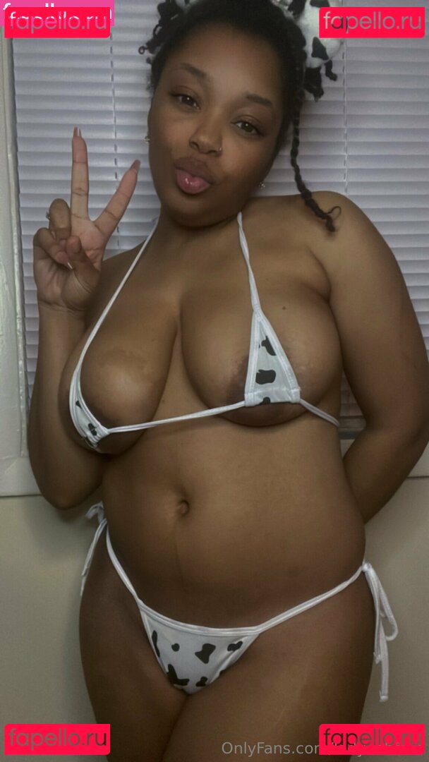 ladyeebfree Nude Onlyfans Photo 34