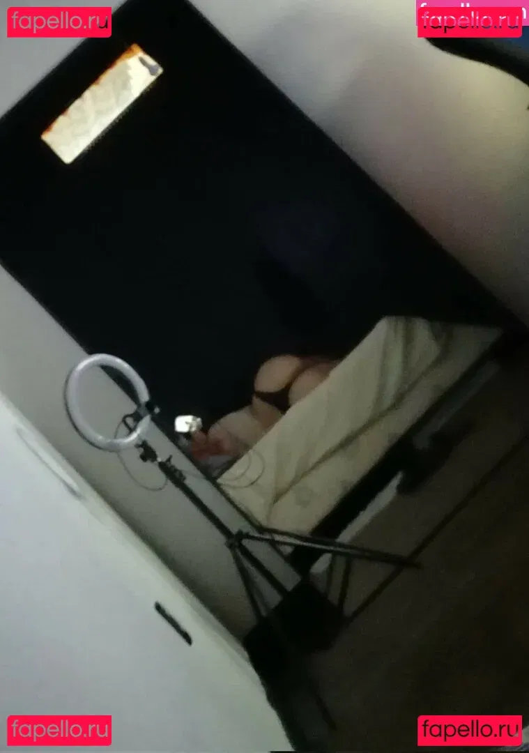 Firefliesowo Onlyfans Photo Gallery 