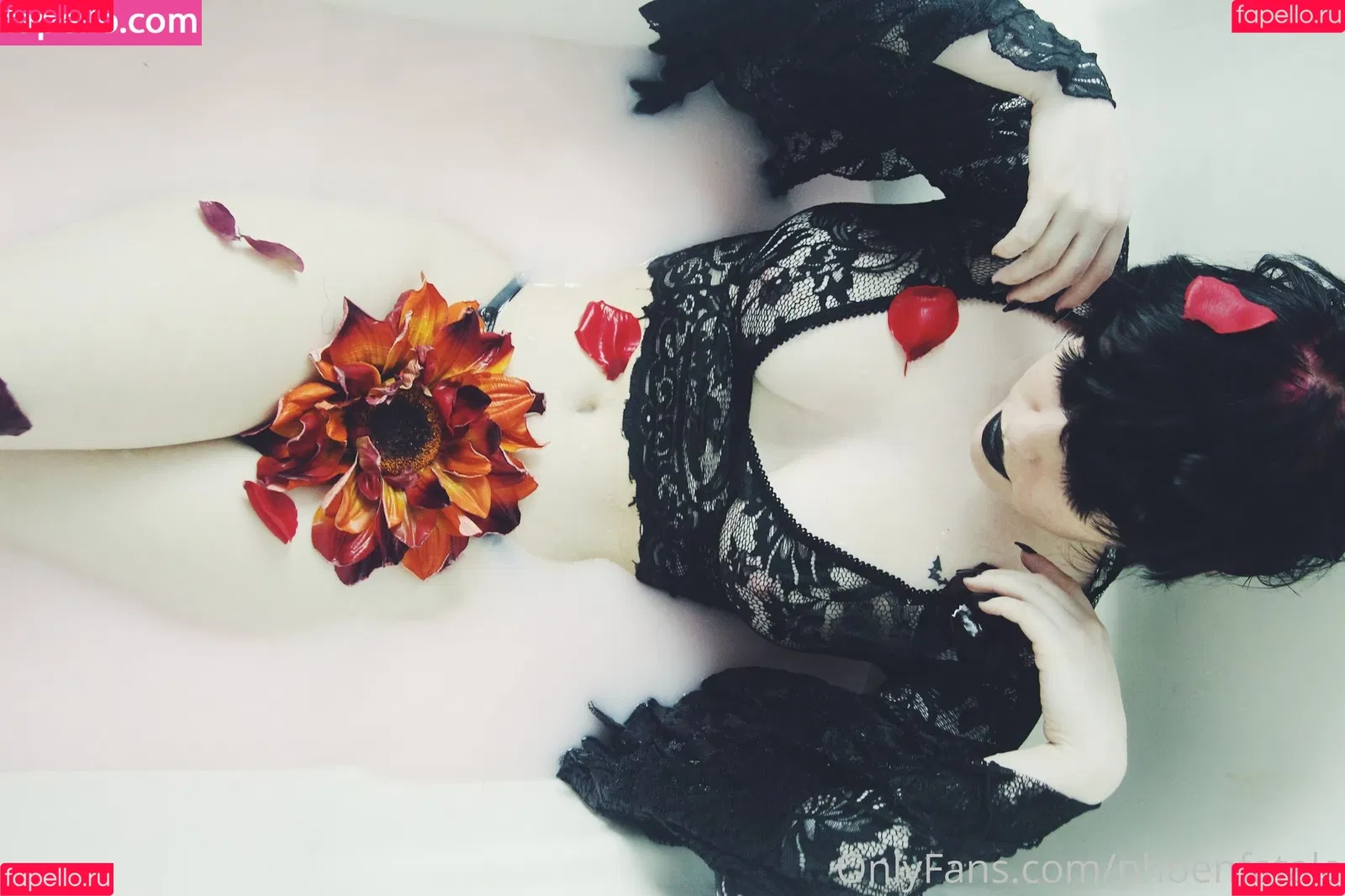 Phoenfatale Onlyfans Photo Gallery 