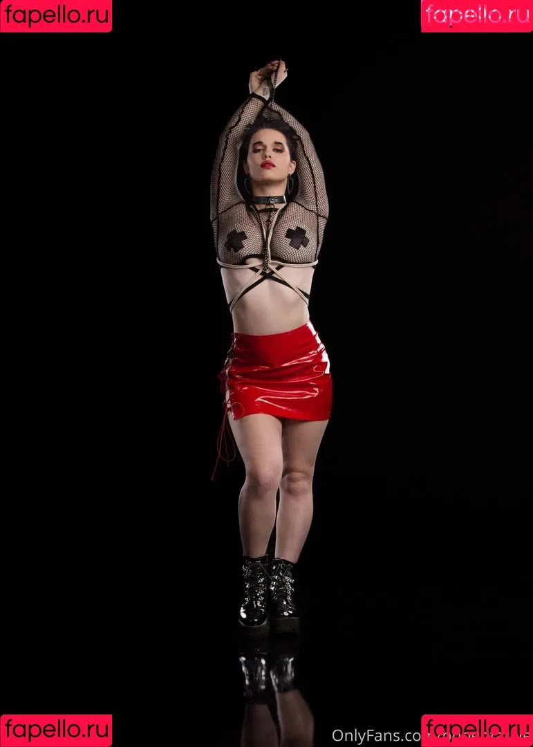 Phoenfatale Onlyfans Photo Gallery 