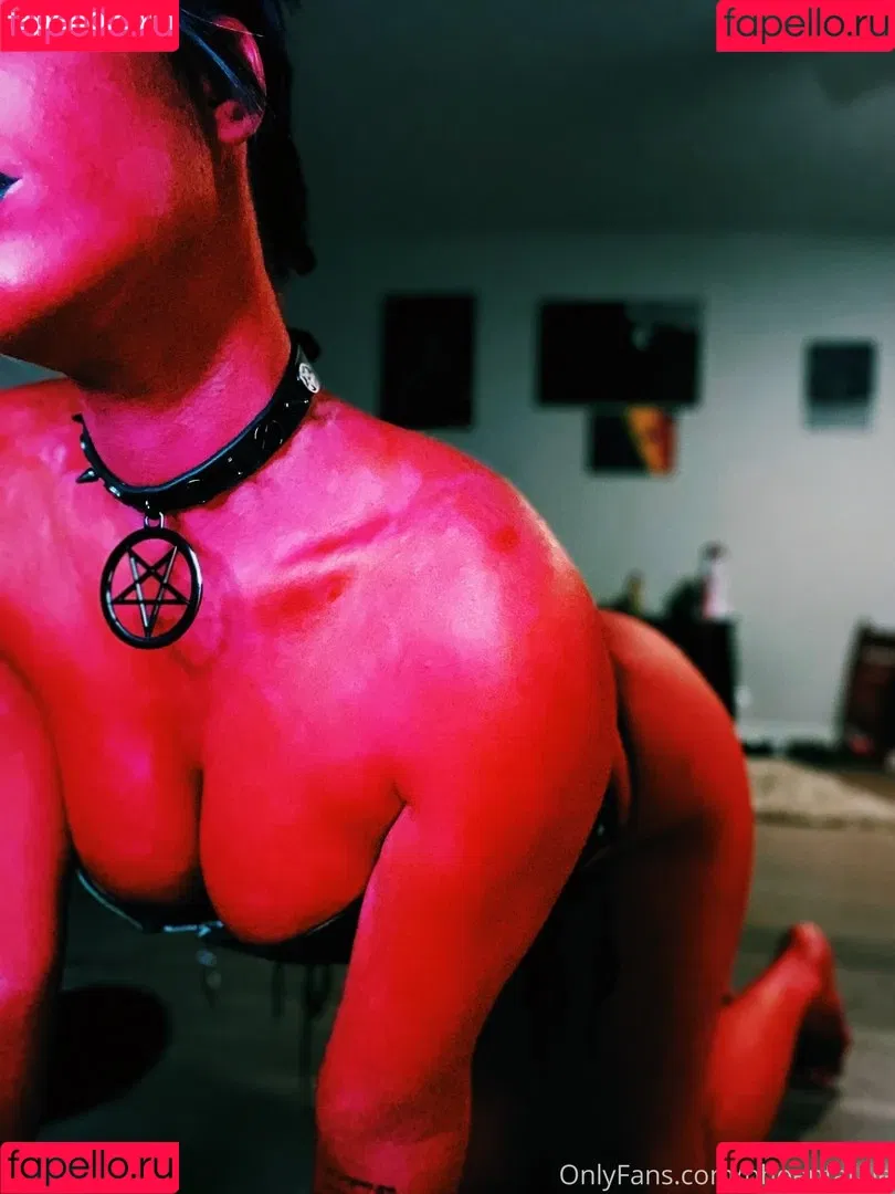 Phoenfatale Onlyfans Photo Gallery 