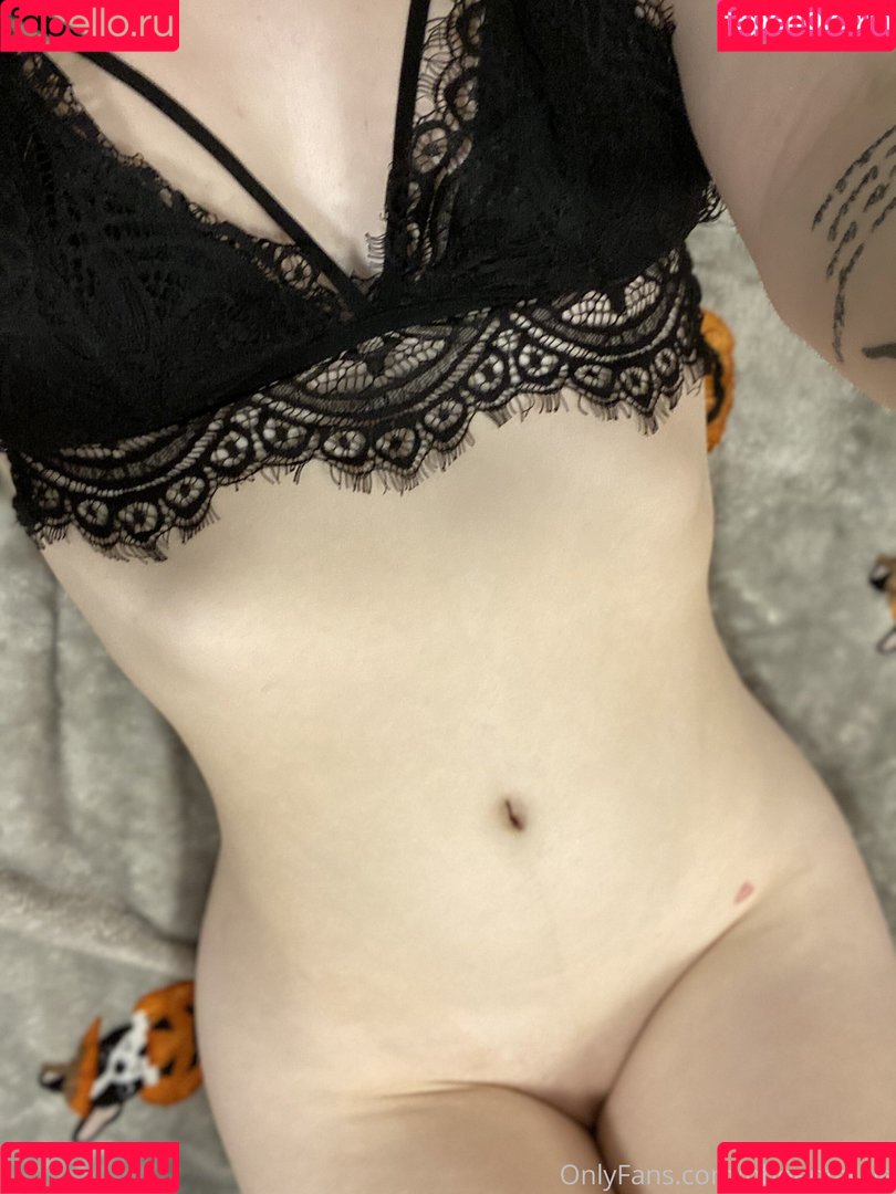 Phoenfatale Onlyfans Photo Gallery 