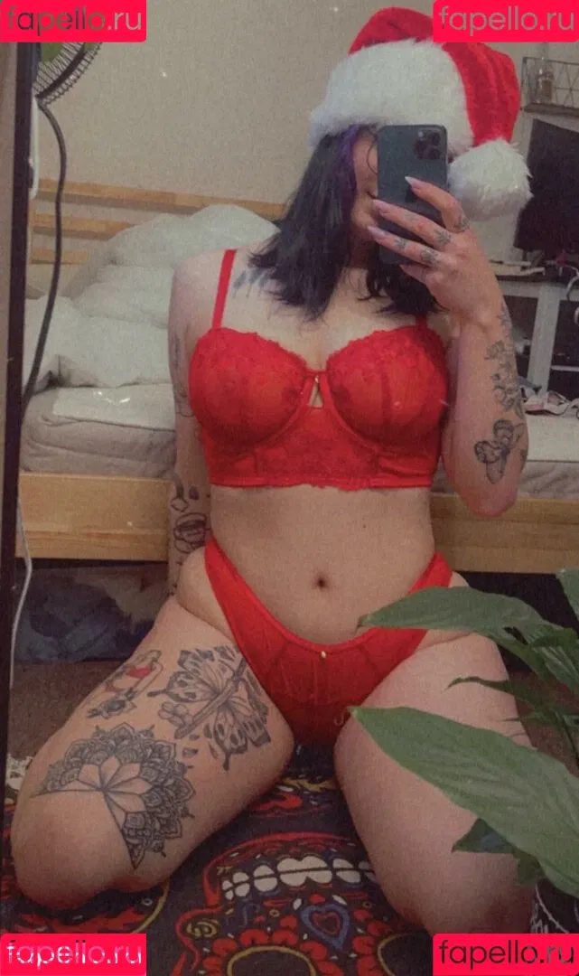 Phoebe_mae Onlyfans Photo Gallery 