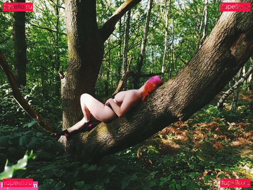 Phoebe_mae Onlyfans Photo Gallery 