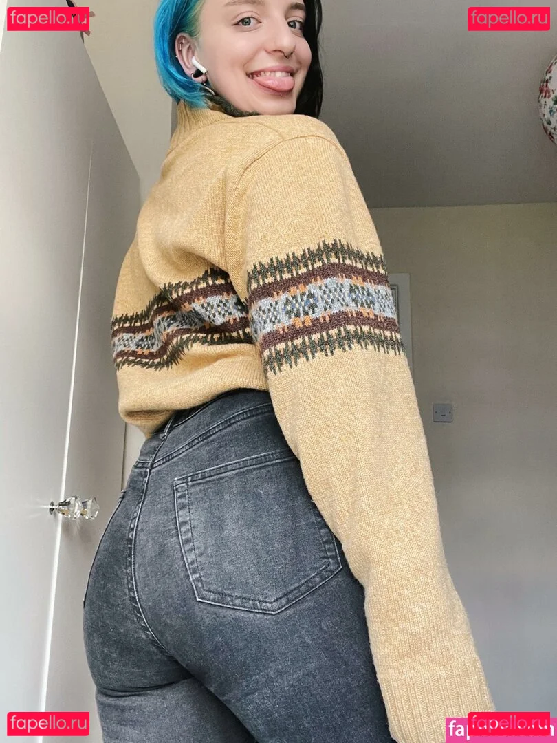 Phoebe_mae Onlyfans Photo Gallery 