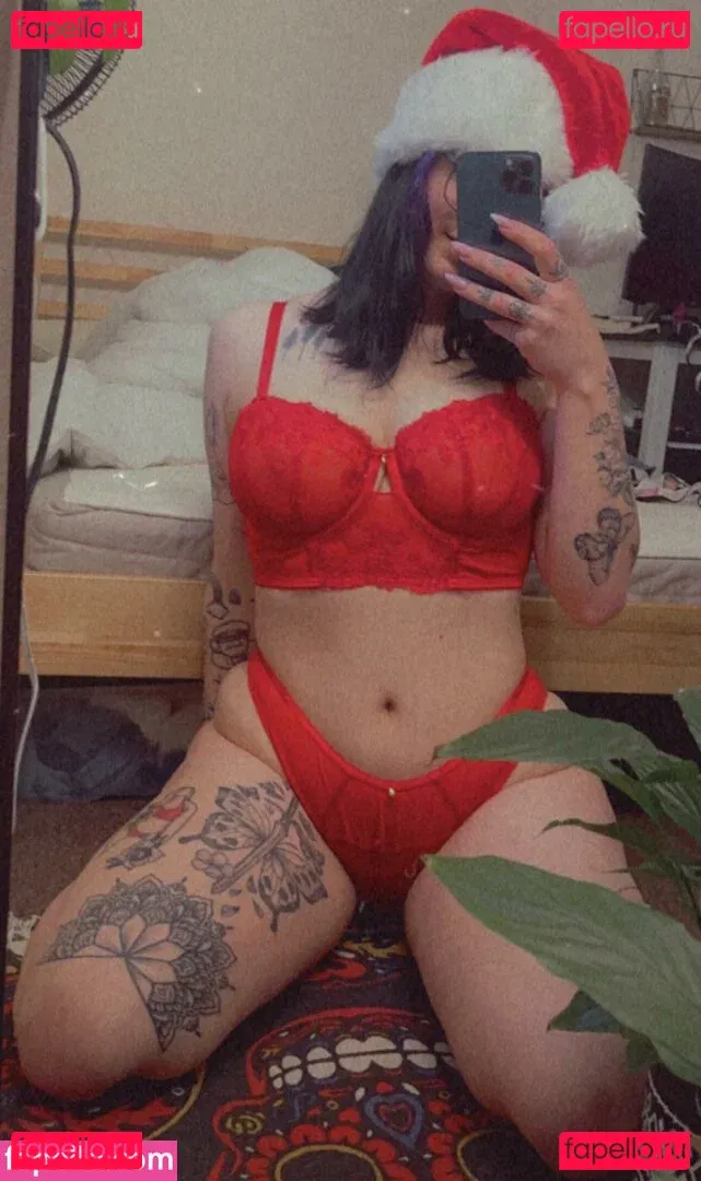 Phoebe_mae Onlyfans Photo Gallery 