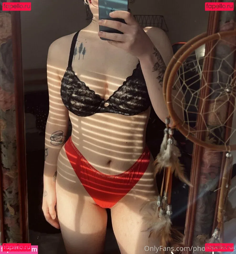 Phoebe_mae Onlyfans Photo Gallery 