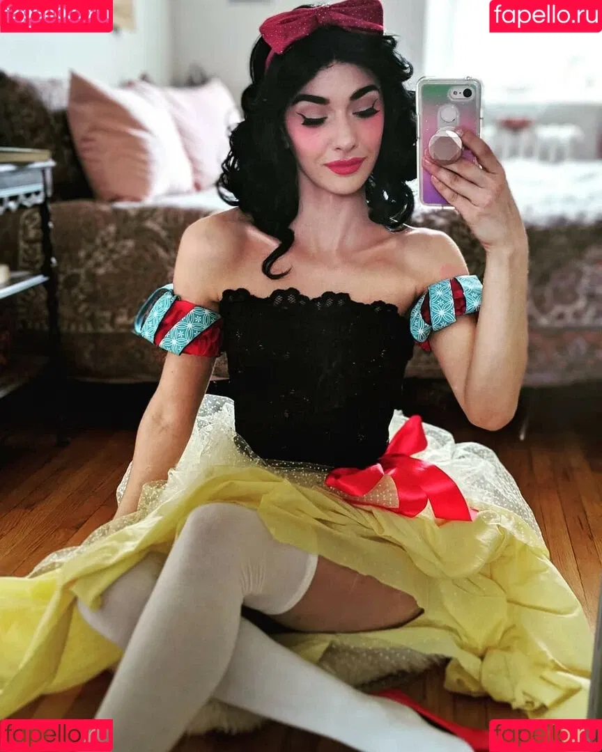 InvaderVie Onlyfans Photo Gallery 