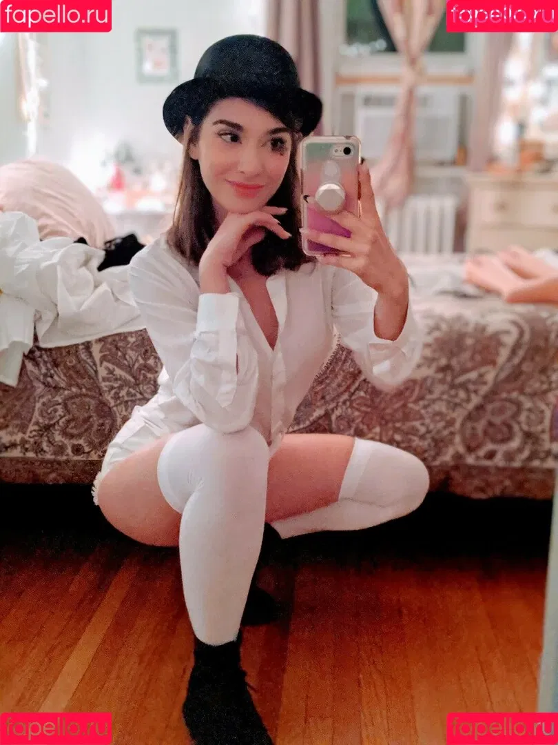 InvaderVie Onlyfans Photo Gallery 