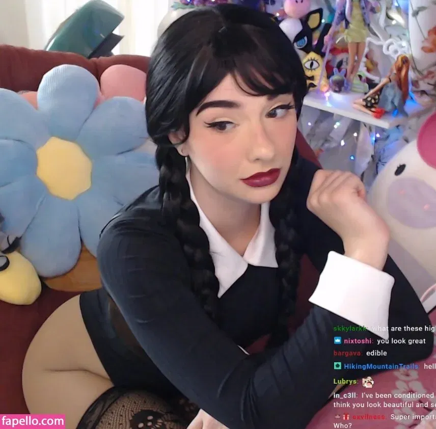 InvaderVie Onlyfans Photo Gallery 