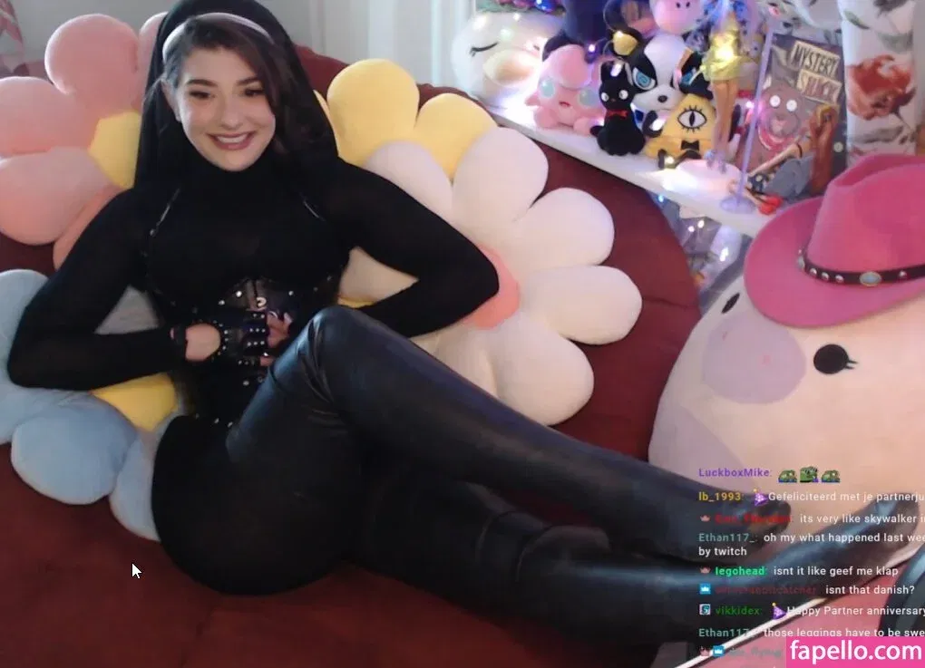 InvaderVie Onlyfans Photo Gallery 