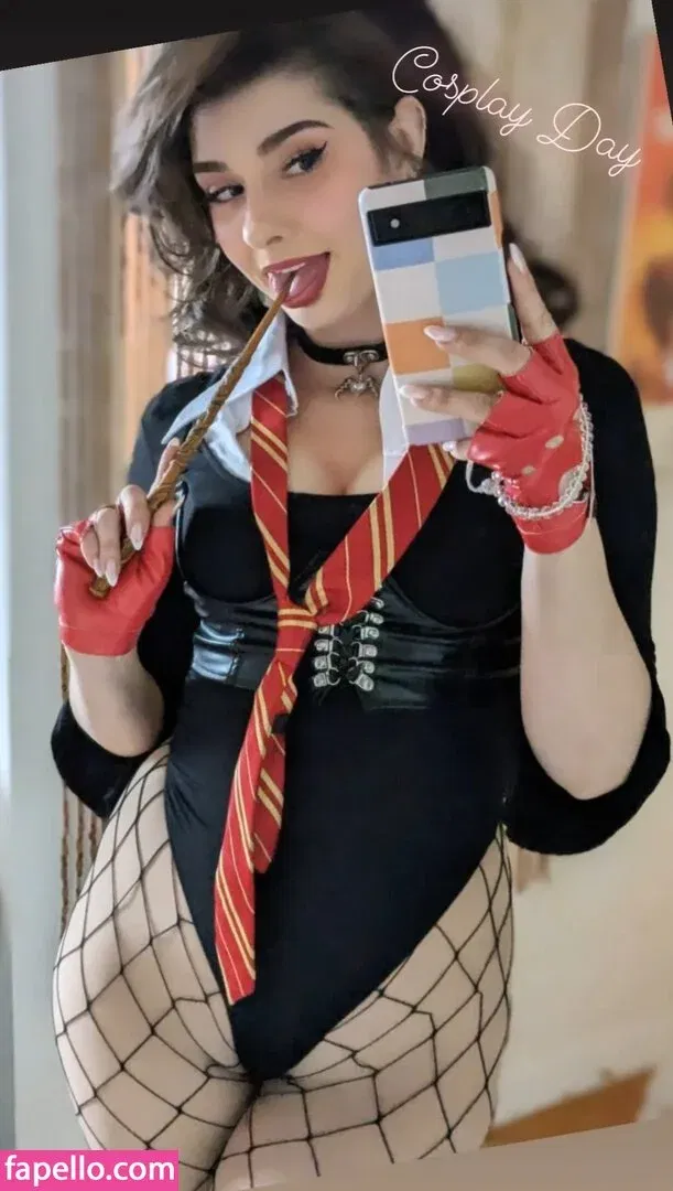 InvaderVie Onlyfans Photo Gallery 