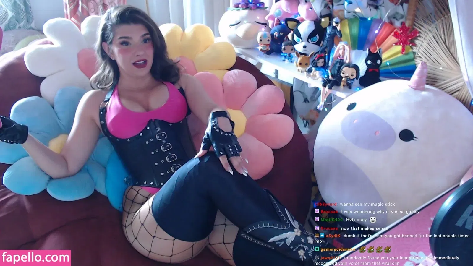 InvaderVie Onlyfans Photo Gallery 