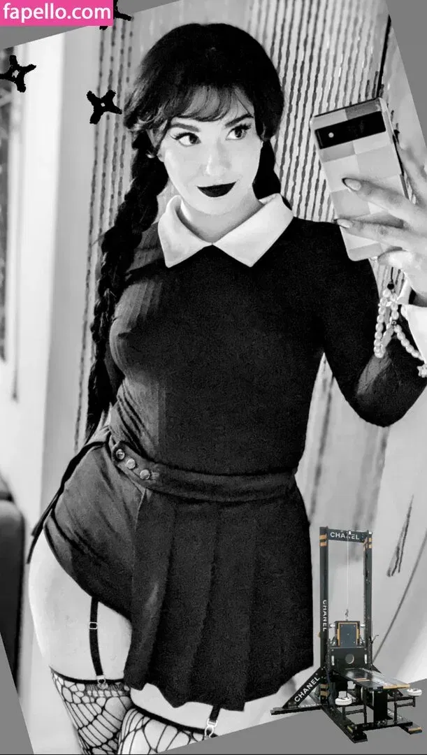 InvaderVie Onlyfans Photo Gallery 