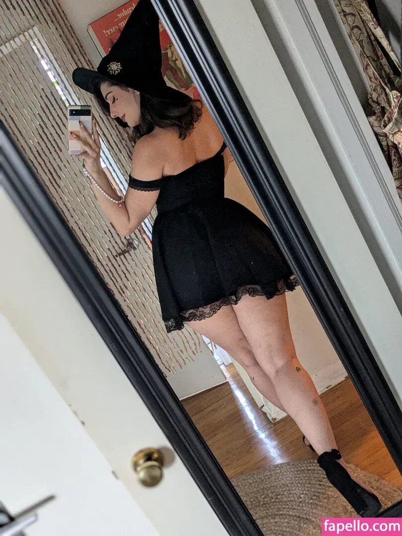 InvaderVie Onlyfans Photo Gallery 