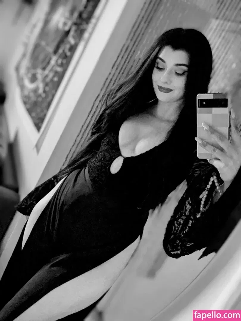 InvaderVie Onlyfans Photo Gallery 