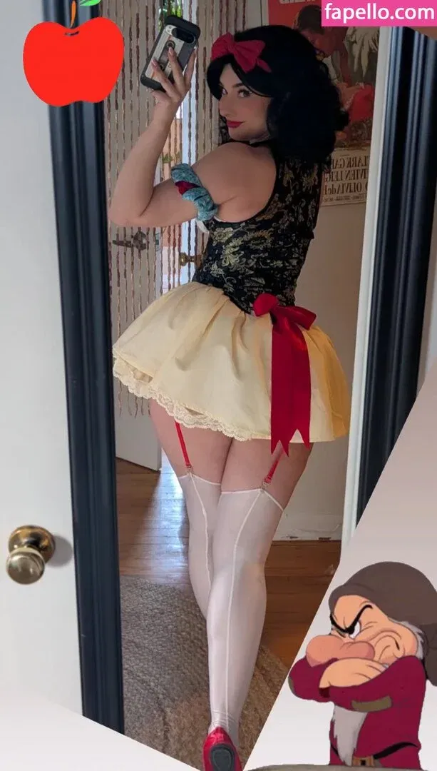 InvaderVie Onlyfans Photo Gallery 