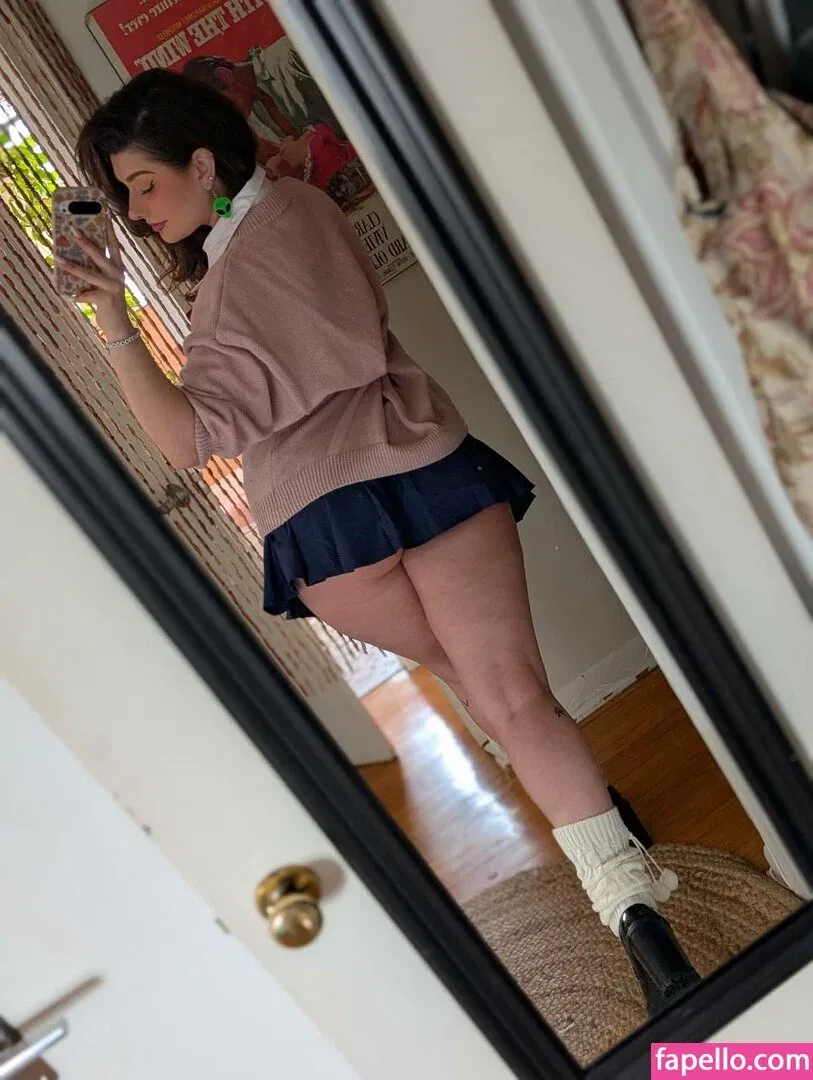 InvaderVie Onlyfans Photo Gallery 