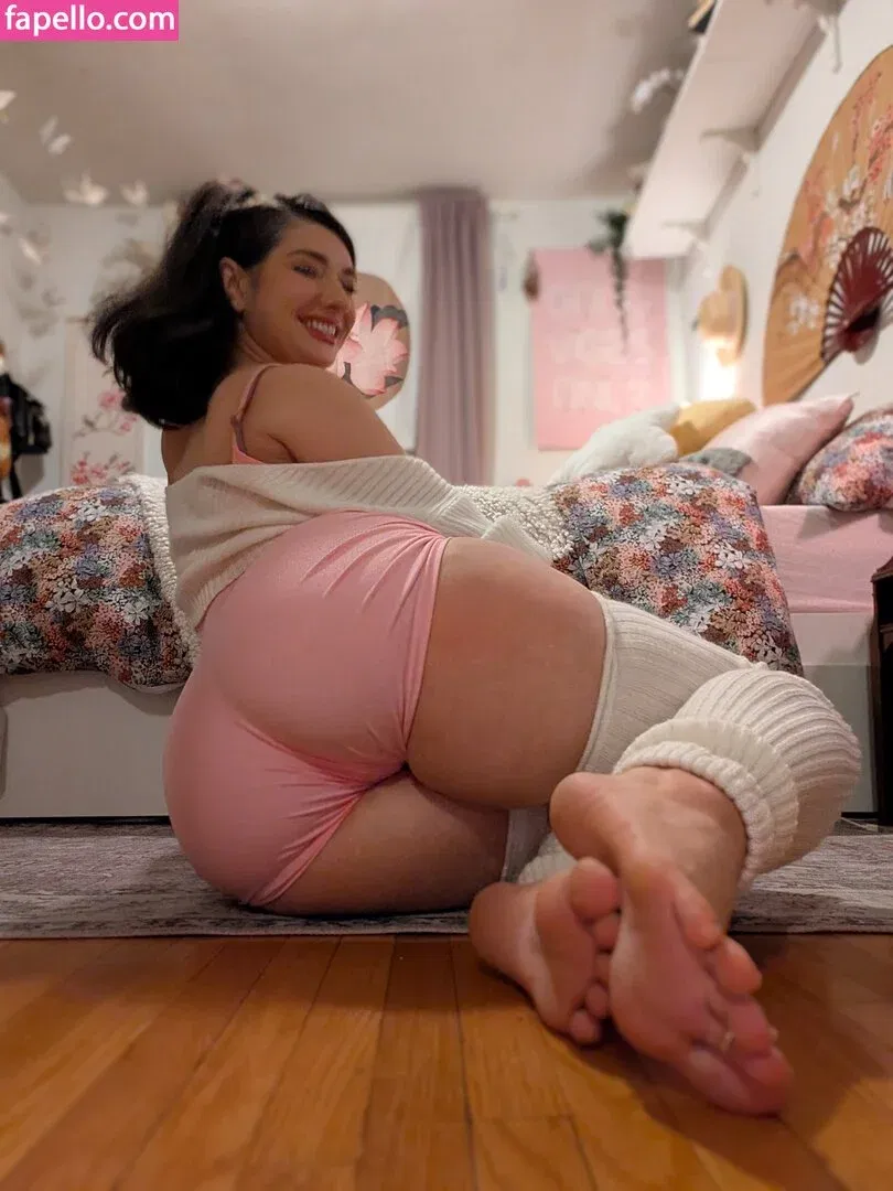 InvaderVie Onlyfans Photo Gallery 