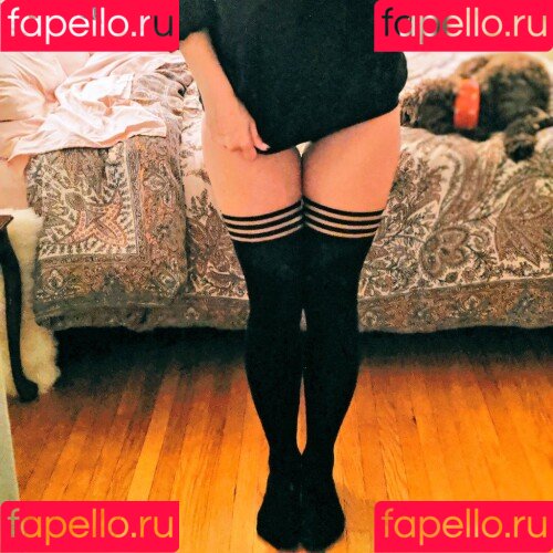 InvaderVie Onlyfans Photo Gallery 