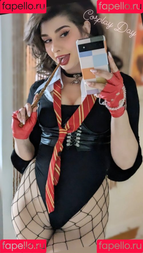 InvaderVie Onlyfans Photo Gallery 