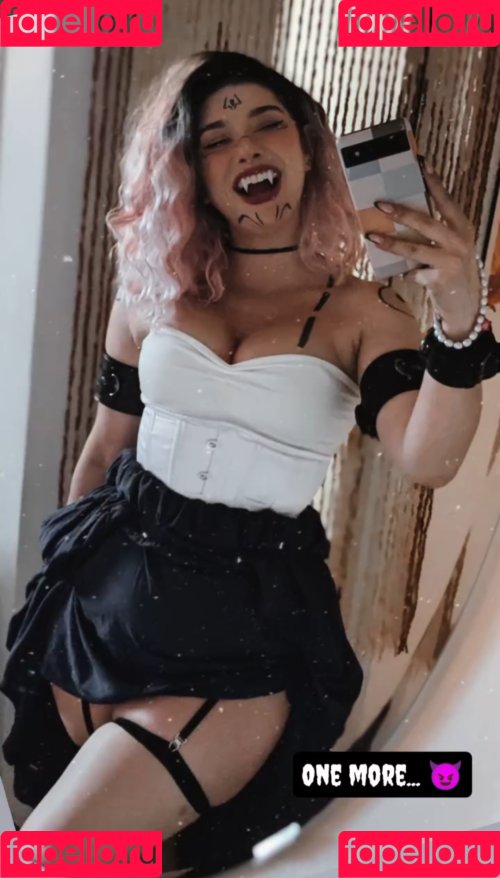 InvaderVie Onlyfans Photo Gallery 