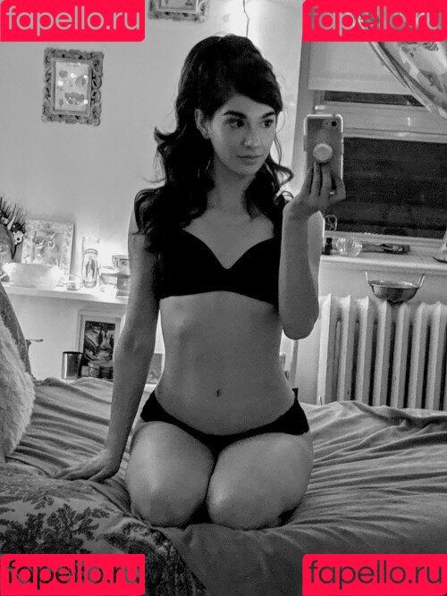 InvaderVie Onlyfans Photo Gallery 