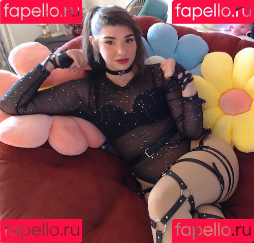 InvaderVie Onlyfans Photo Gallery 