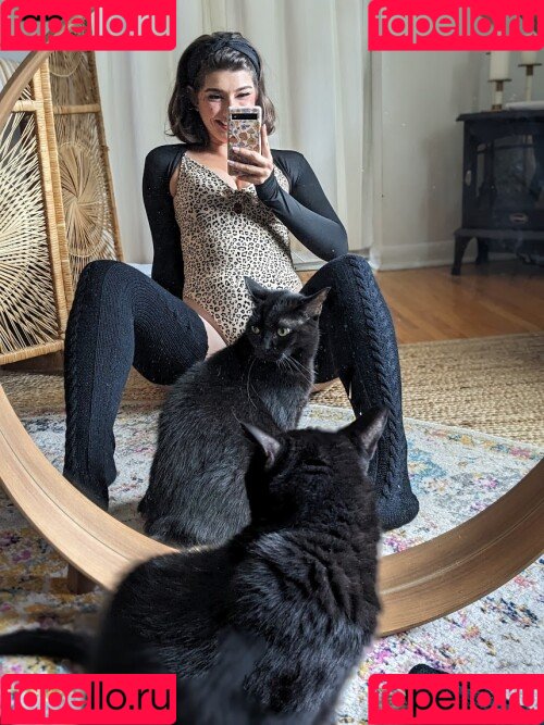 InvaderVie Onlyfans Photo Gallery 