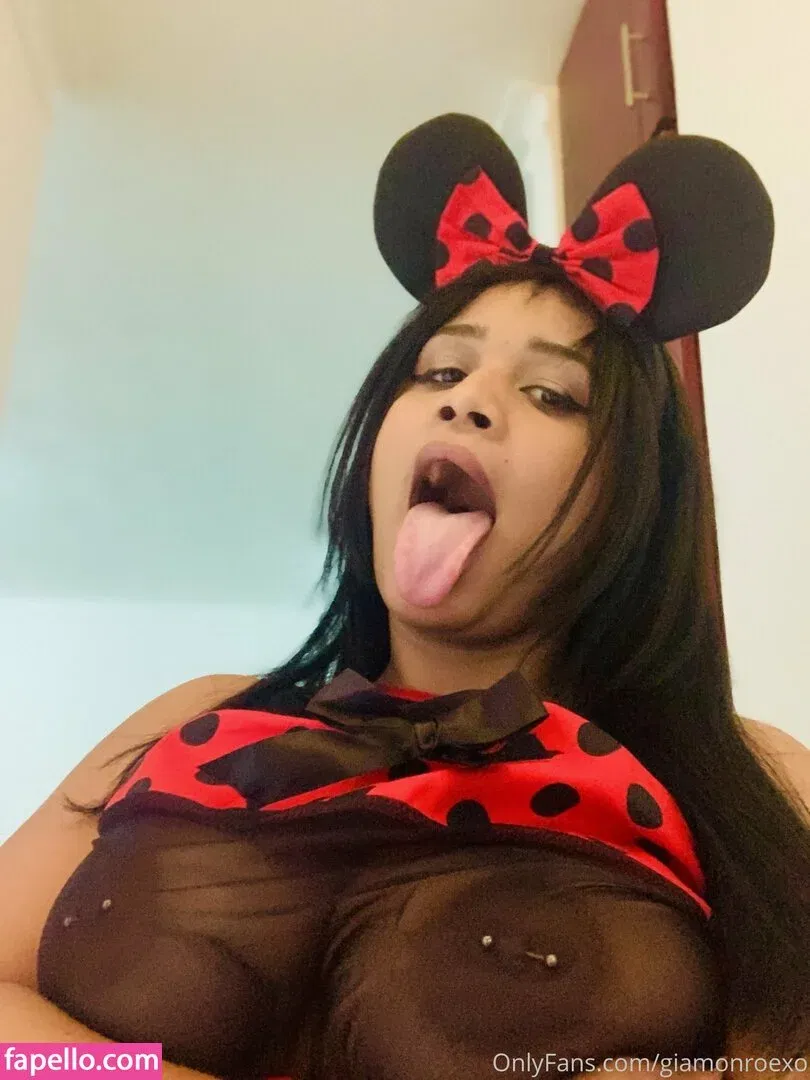 giamonroexo Onlyfans Photo Gallery 