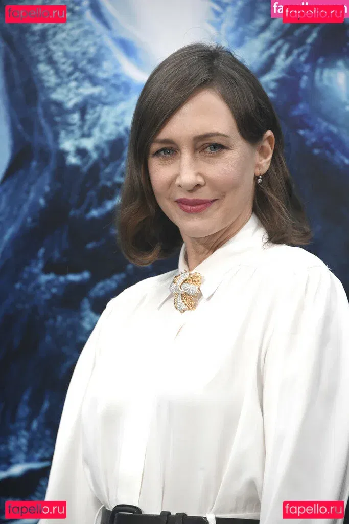 Vera Farmiga Onlyfans Photo Gallery 