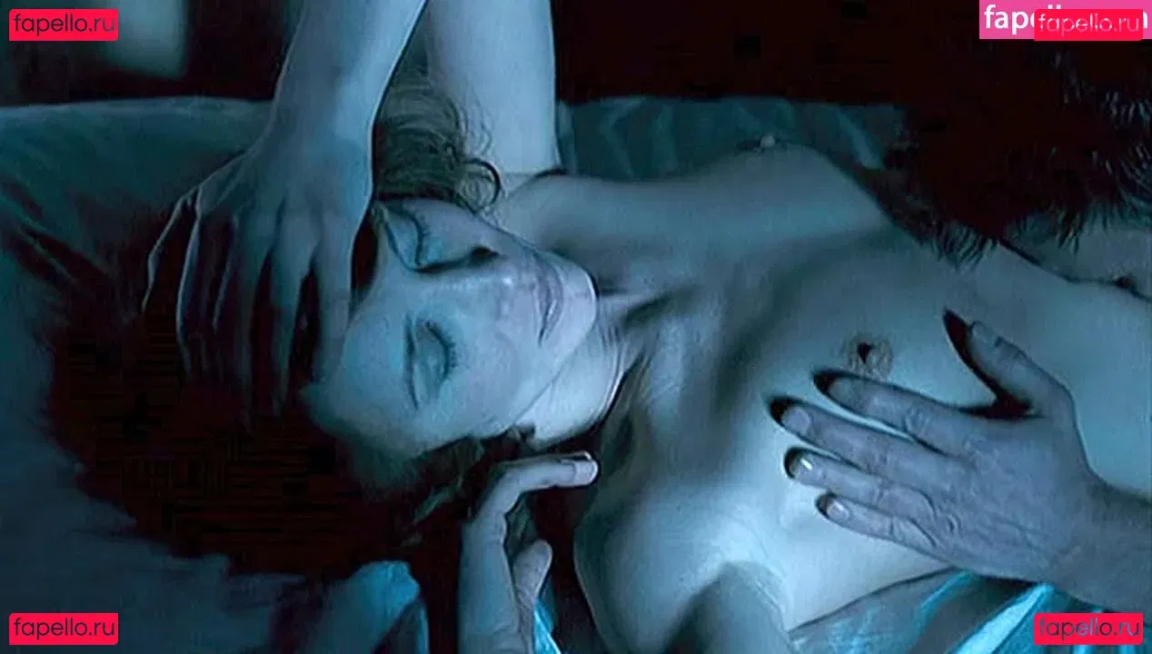 Vera Farmiga Onlyfans Photo Gallery 