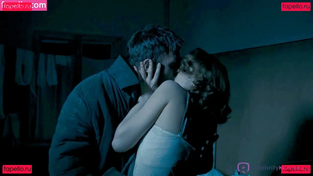 Vera Farmiga Onlyfans Photo Gallery 