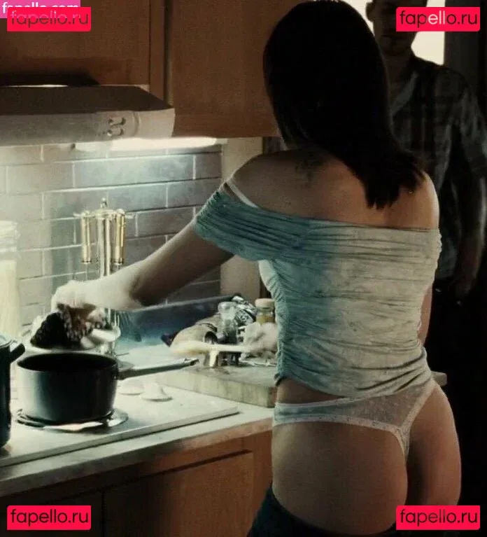 Vera Farmiga Onlyfans Photo Gallery 