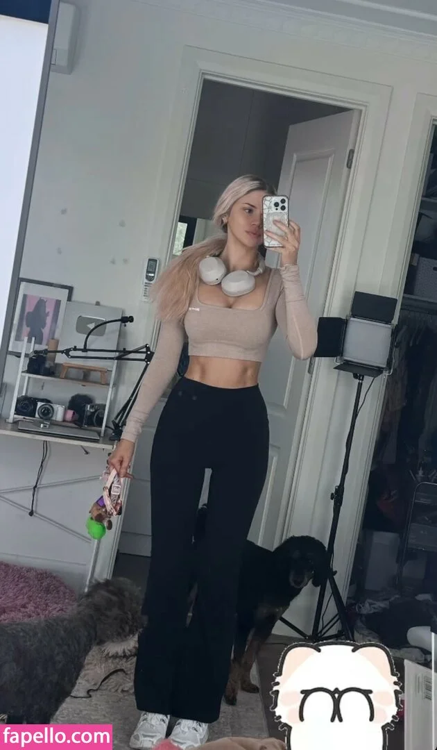 Berticuss Onlyfans Photo Gallery 